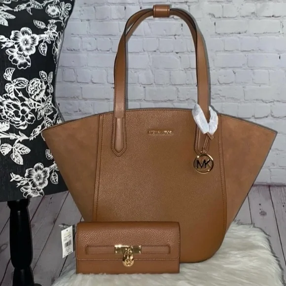 Michael Kors PORTIA Lge Tote/NOVEAU HAMILTON Lge Carryall Wallet 2pc Set - Picture 1 of 8